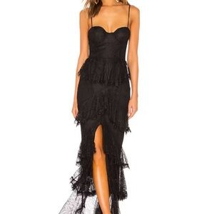 MAJORELLE Zelda Fitz Gown in Black